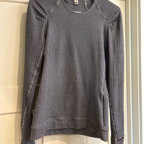Lululemon Think Fast Heathered Herringbone Long Sleeve sz 6 - Picture 3 of 4